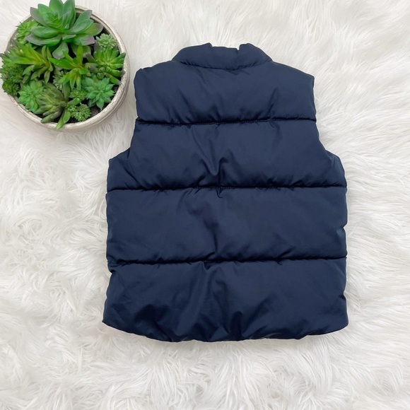 Old Navy Unisex Water Resistant Puffer Winter Vest Size 2T - Picture 6 of 10